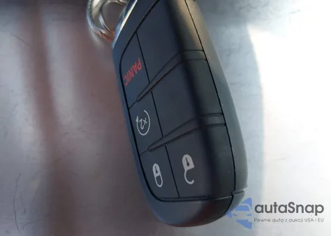 2025 Jeep Compass Limited 4X4 from USA, damaged, VIN 3C4NJDCN9ST516770